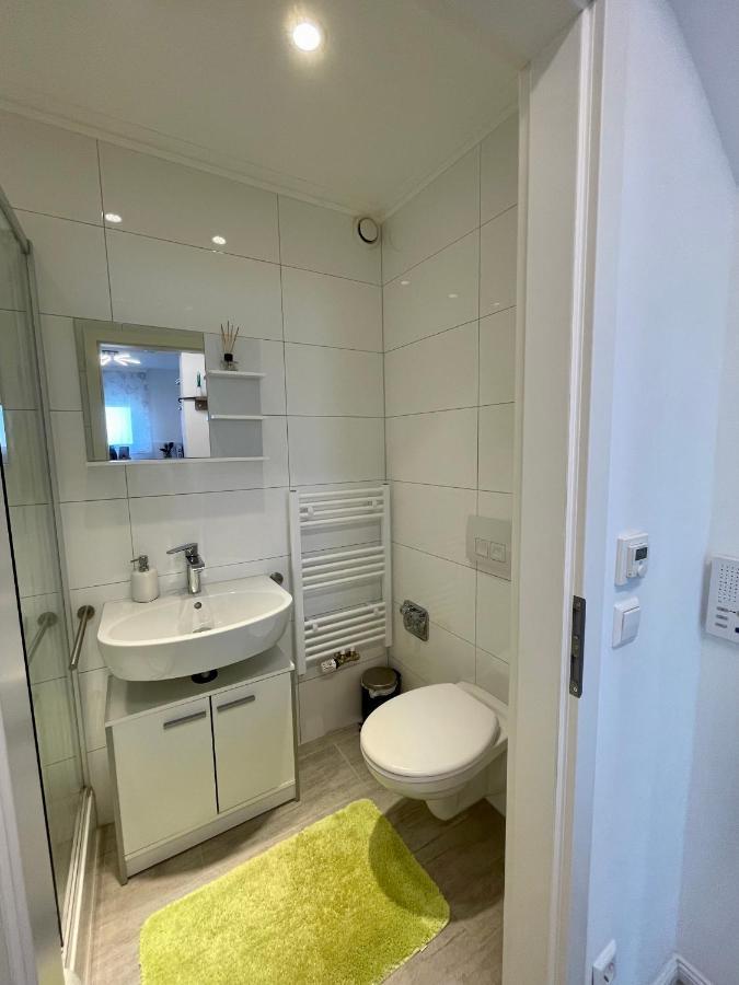 Prime Host Charme Apartment Karlsruhe Exteriör bild
