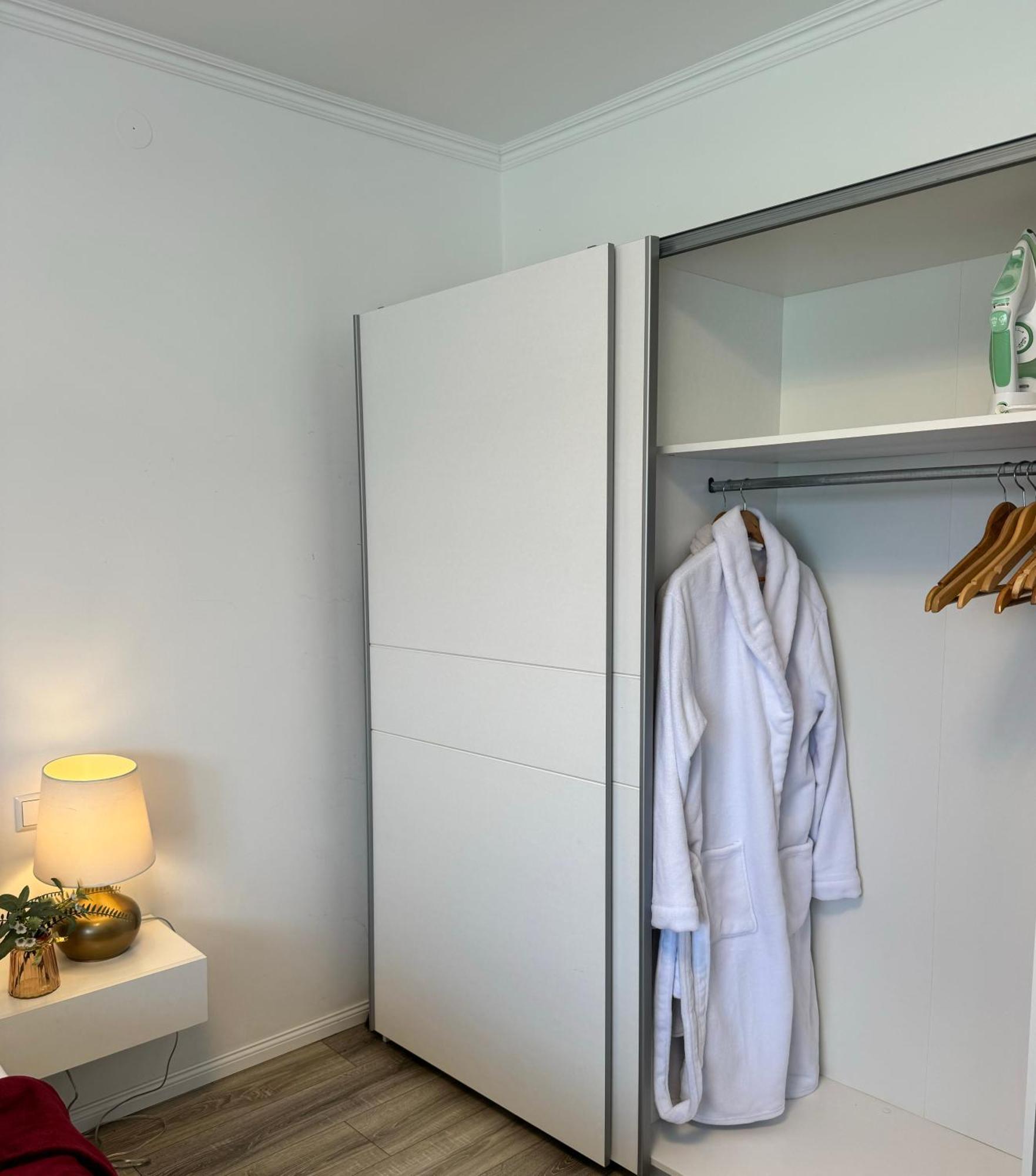 Prime Host Charme Apartment Karlsruhe Exteriör bild
